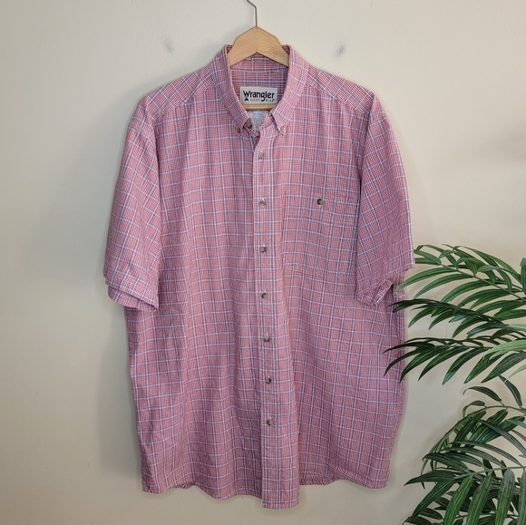 Wrangler | Rugged Wear Red Plaid Short Sleeve Button Down Shirt Size XL - Picture 1 of 4